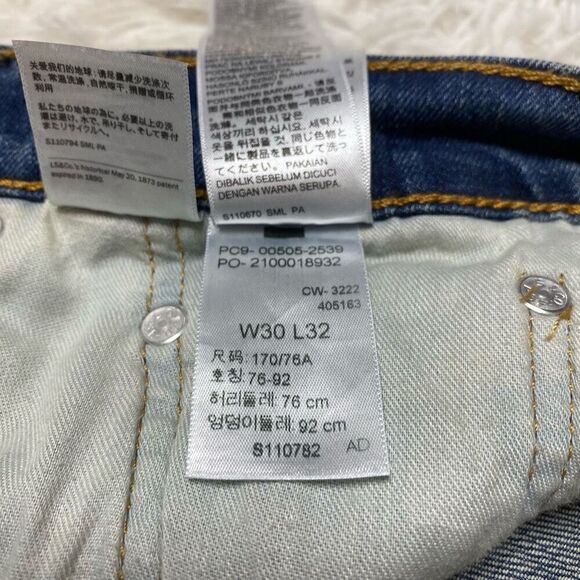 Levis 505 Jeans Mens 30x32 Straight Leg Blue Denim - Picture 3 of 10